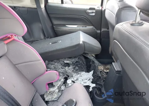 2014 Jeep Compass Latitude из США, поврежденный, VIN 1C4NJDEB2ED817250